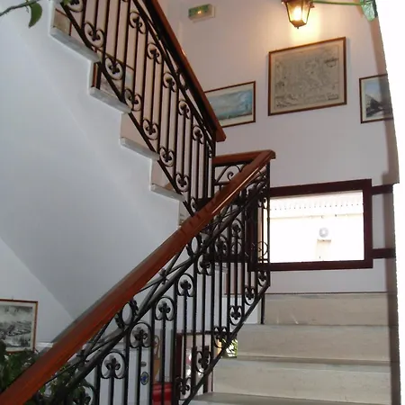 מלון Castello